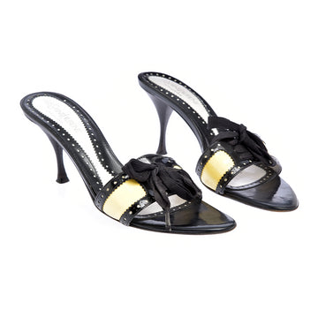 Yves Saint Laurent