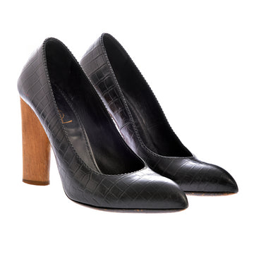 Yves Saint Laurent